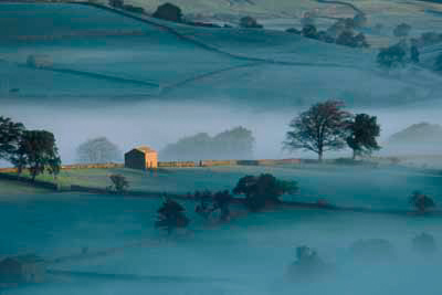 M05_Morning Mists, Wensleydale